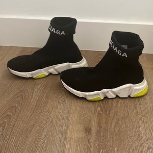 Balenciaga Womens Speed 2.0 Knit Sock Trainer Sneakers